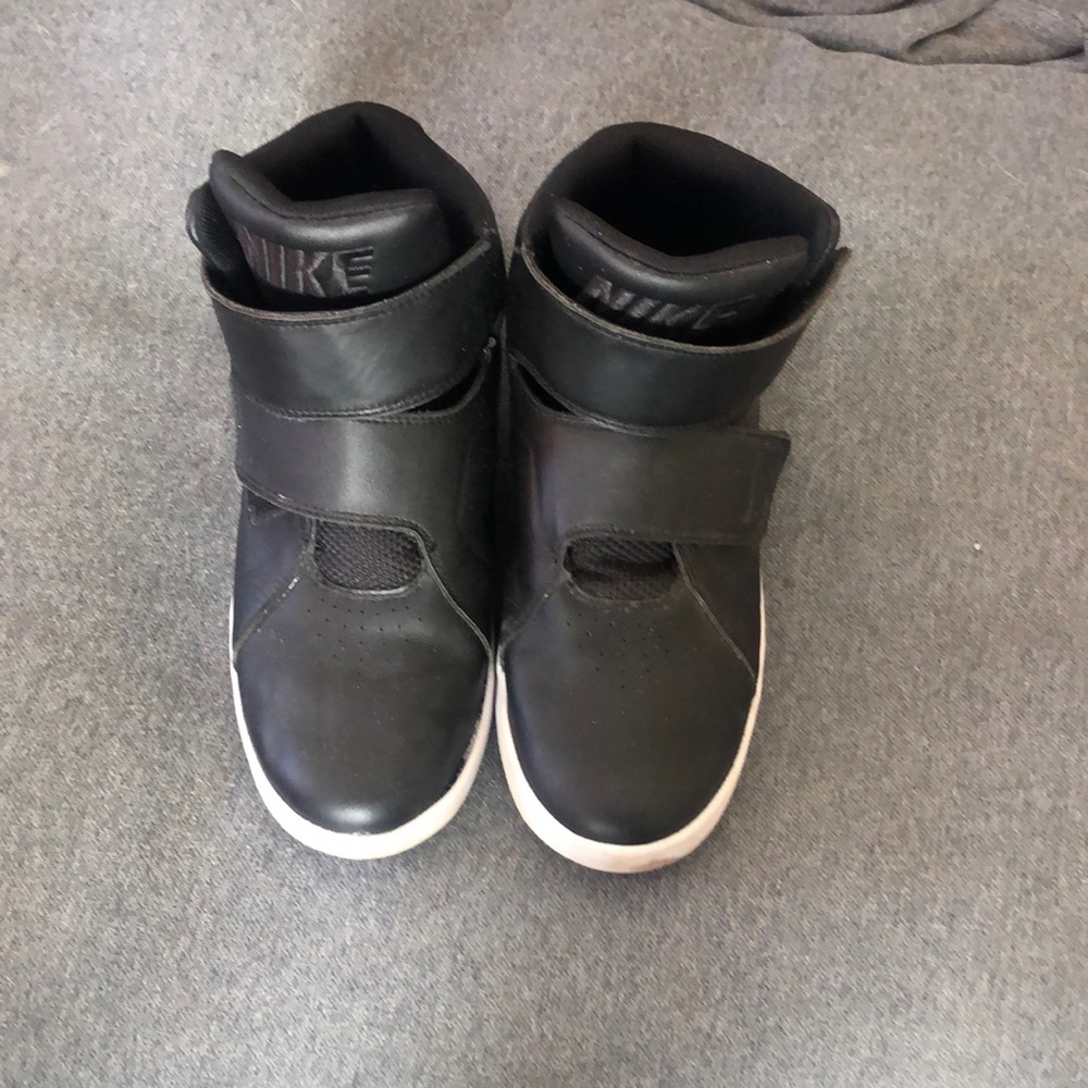 Nike basketball shoes